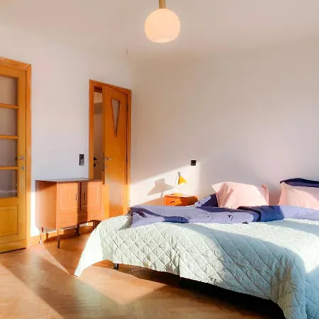 Family Floor - La Couronne - Authentiek Met Veel Lichtinval * 오스텐드