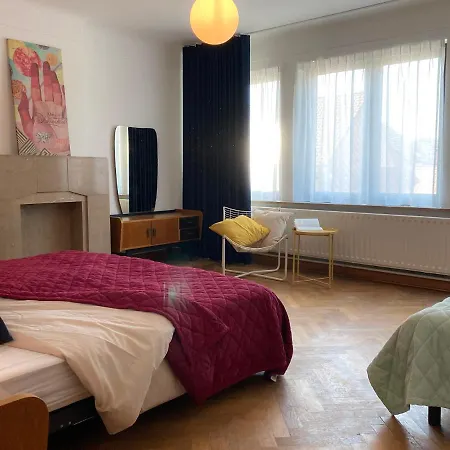 아파트 Family Floor - La Couronne - Authentiek Met Veel Lichtinval *