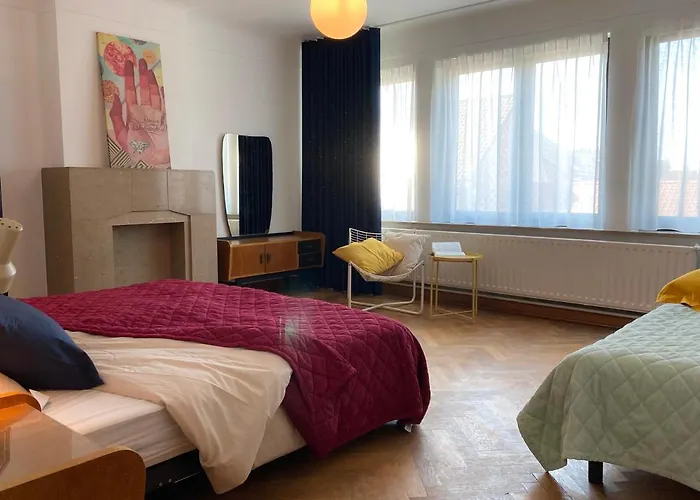 公寓 Family Floor - La Couronne - Authentiek Met Veel Lichtinval *