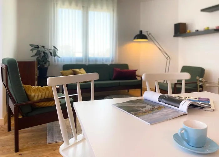 Family Floor - La Couronne - Authentiek Met Veel Lichtinval Oostende